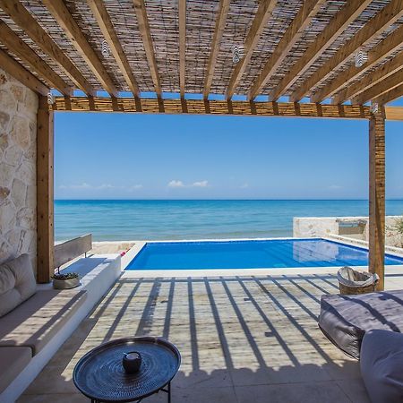 Niova Villa - Seafront, Private Pool And Ionian Sea Views, By Zantewize 알리케스 외부 사진