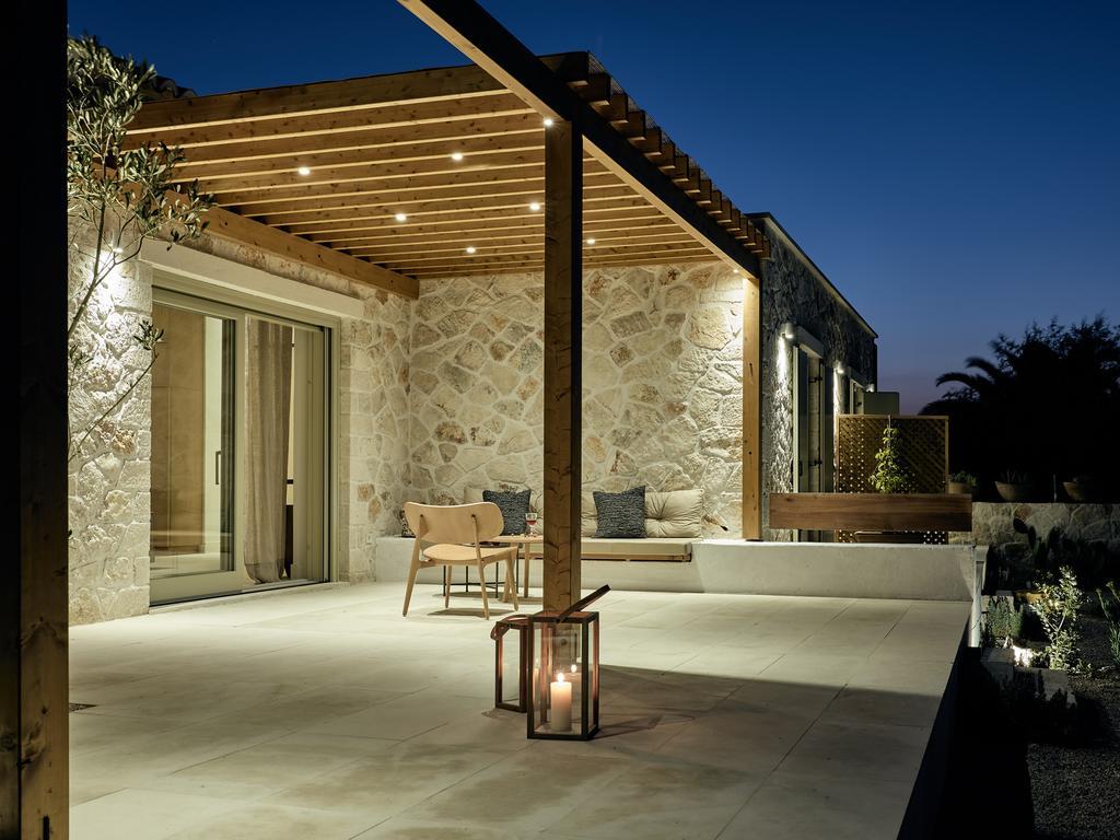 Niova Villa - Seafront, Private Pool And Ionian Sea Views, By Zantewize 알리케스 외부 사진
