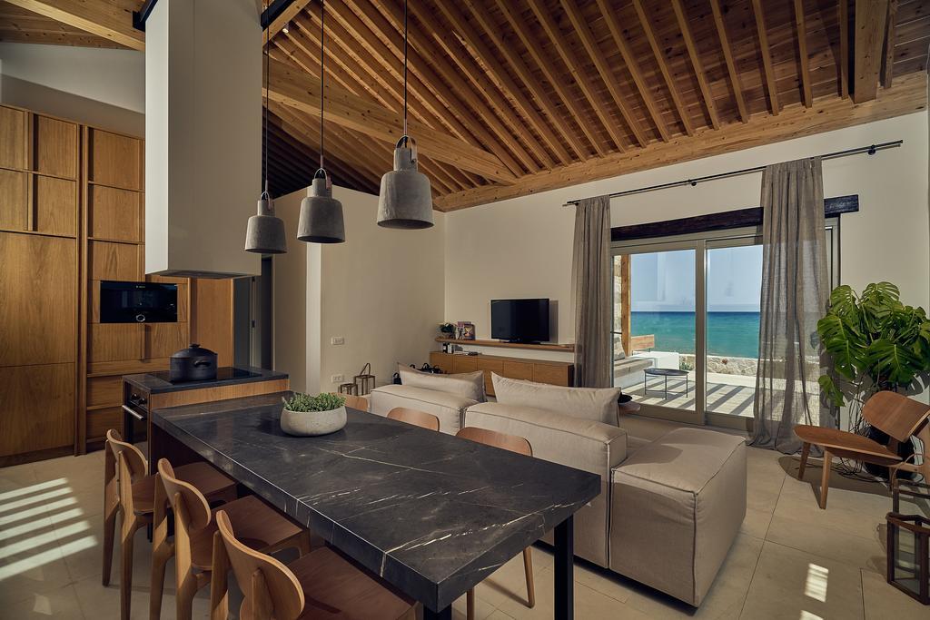 Niova Villa - Seafront, Private Pool And Ionian Sea Views, By Zantewize 알리케스 외부 사진