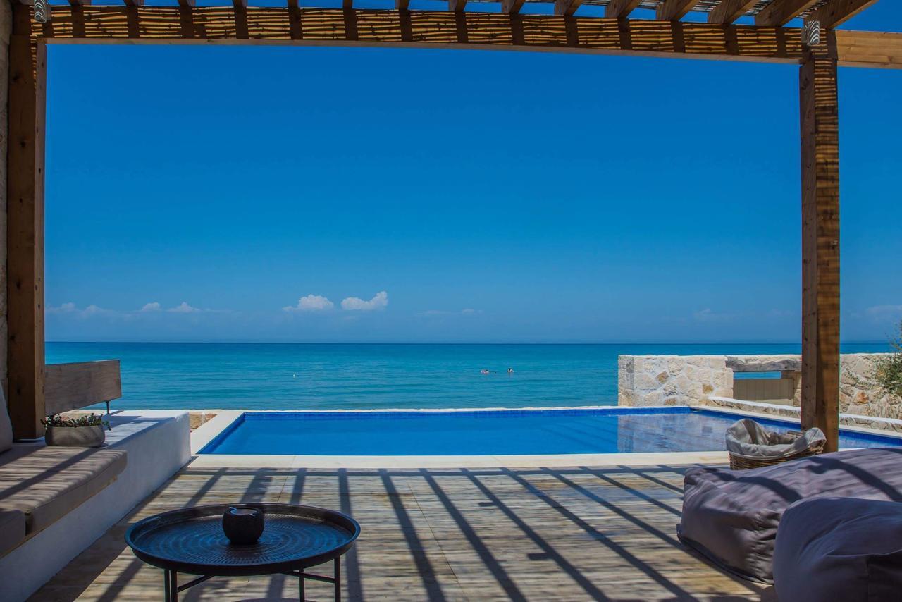 Niova Villa - Seafront, Private Pool And Ionian Sea Views, By Zantewize 알리케스 외부 사진