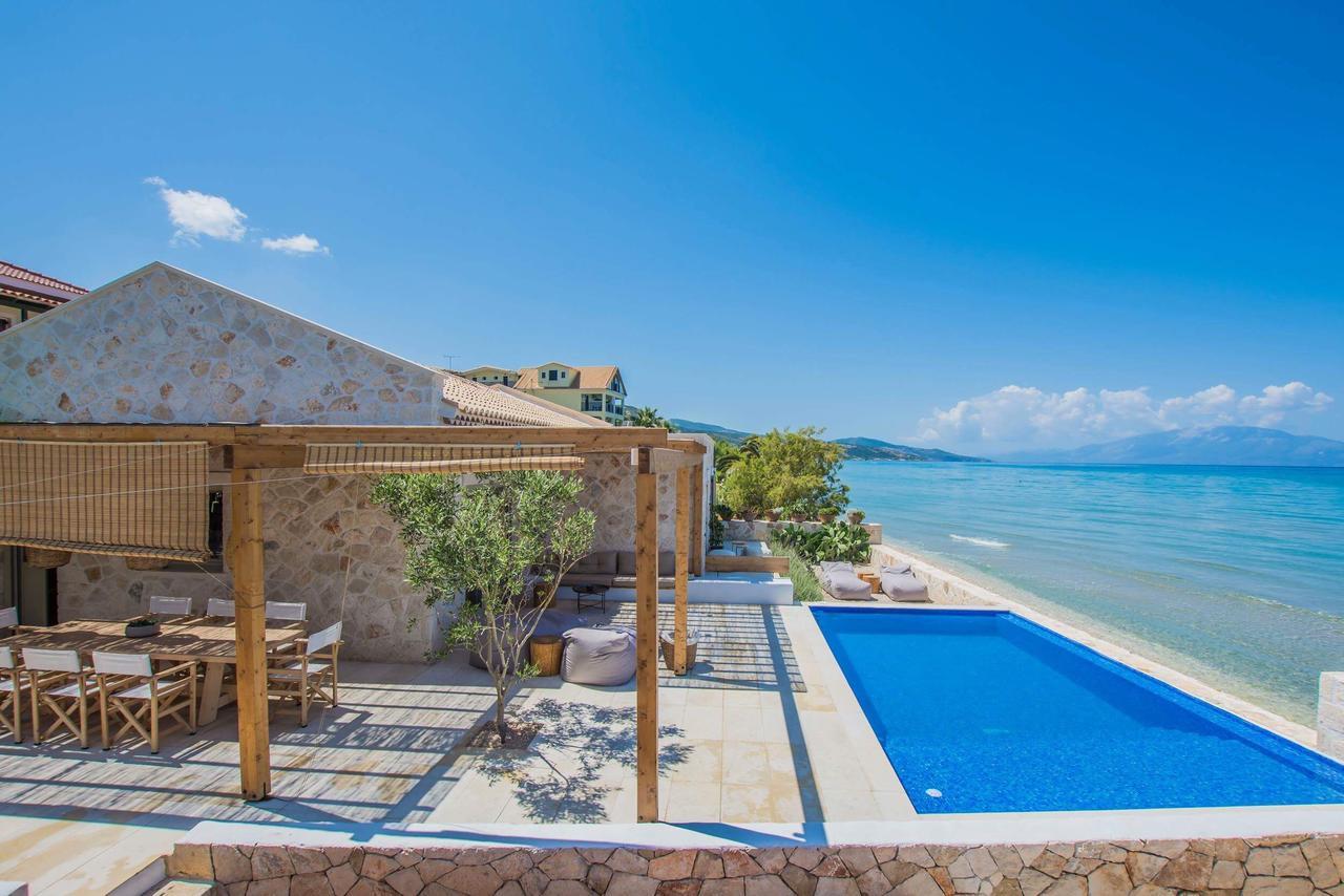 Niova Villa - Seafront, Private Pool And Ionian Sea Views, By Zantewize 알리케스 외부 사진